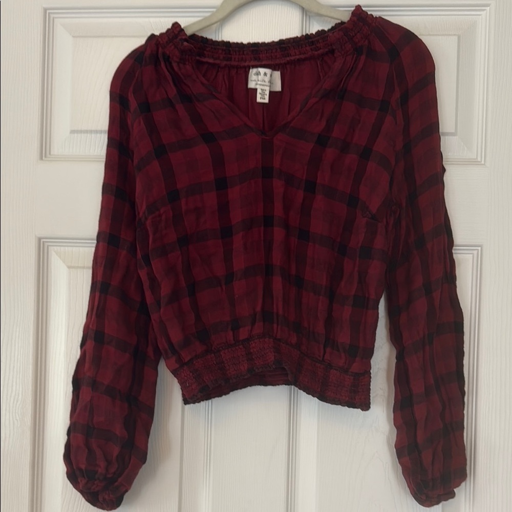 Cloth & Stone Red Black Cropped Blouse